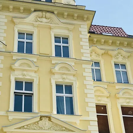 Tiny Studio City Centre / Mala Kawalerka Štetín